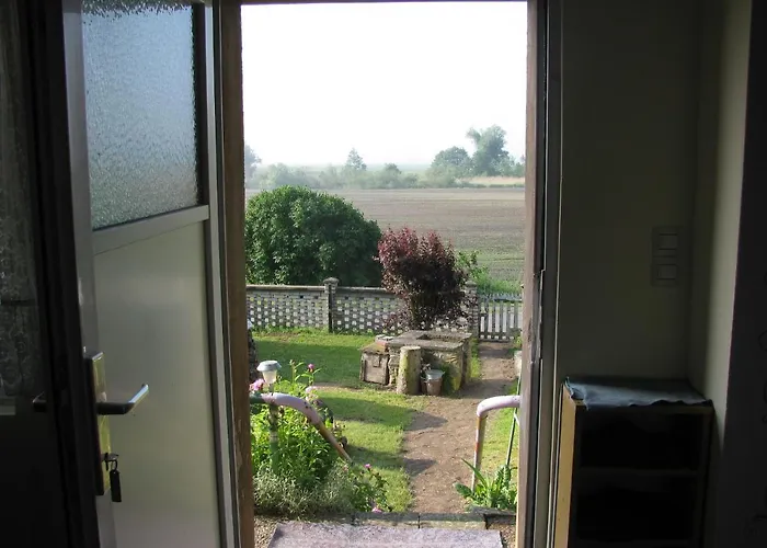 In Fuer 2 Personen Und 1 Kind Bis 6 Jahren *